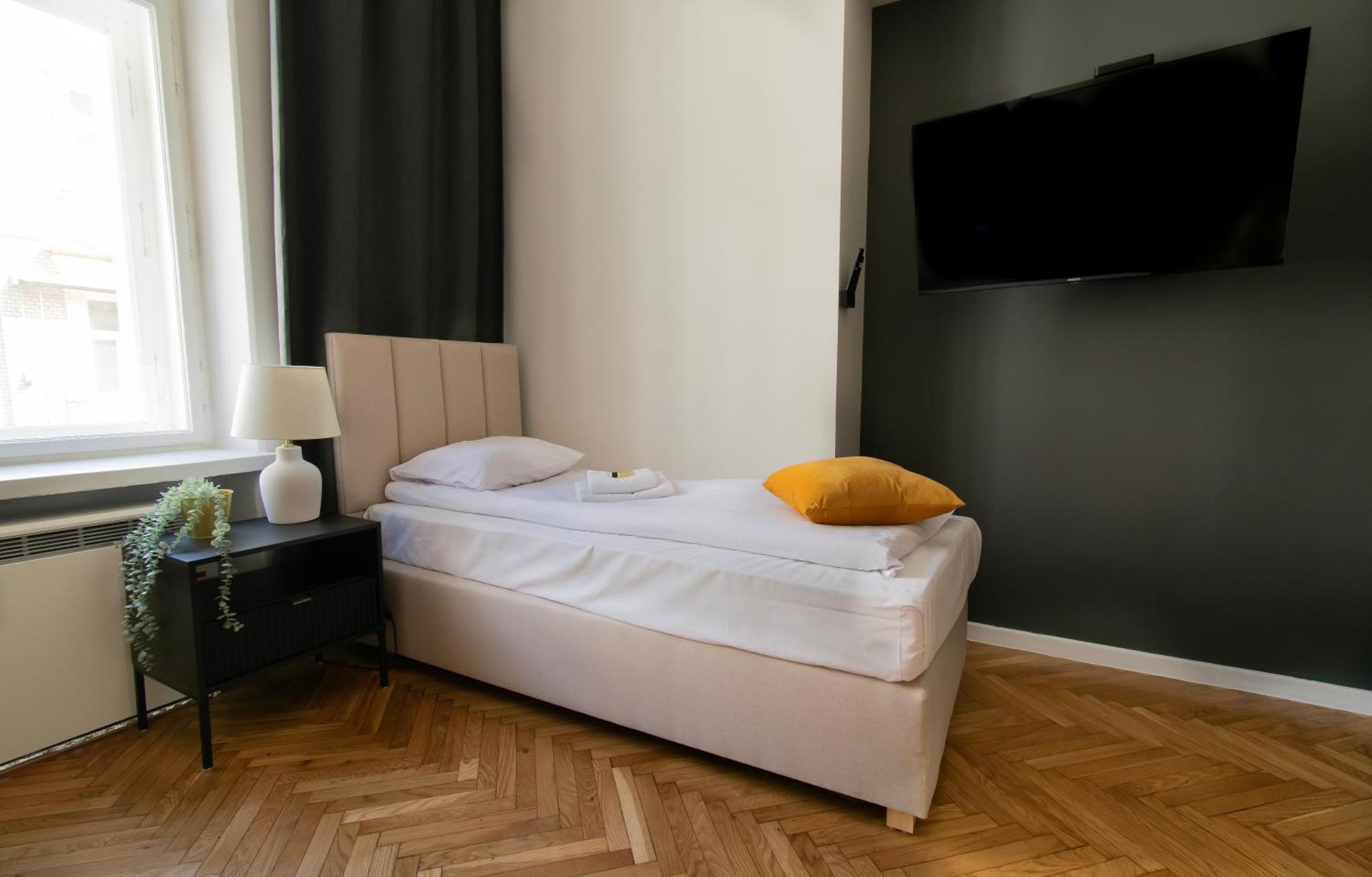 Modern Apartments Pilsudskiego Street Krakau Buitenkant foto