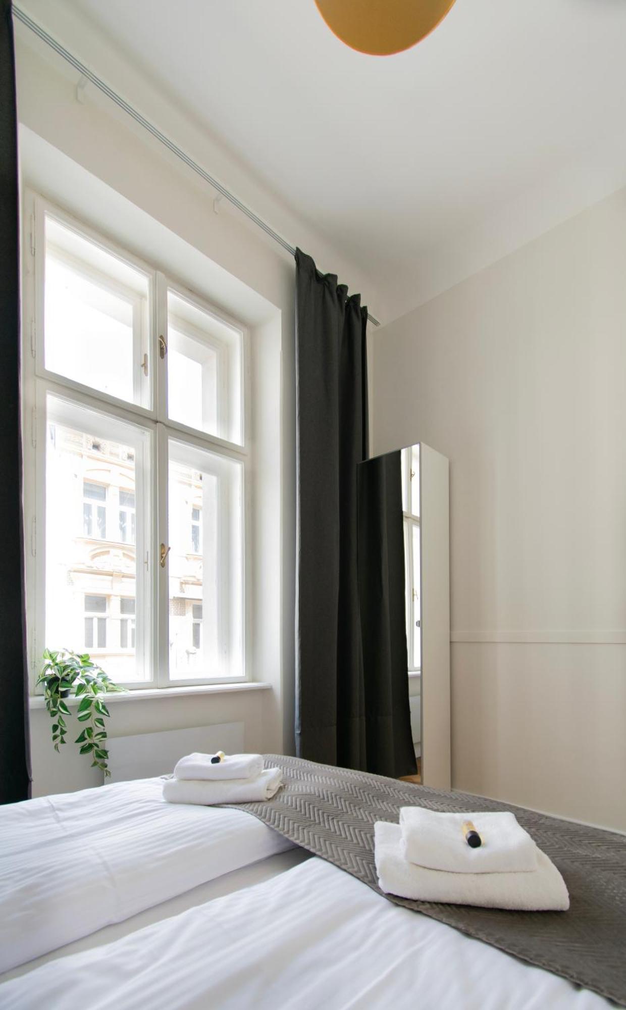 Modern Apartments Pilsudskiego Street Krakau Buitenkant foto
